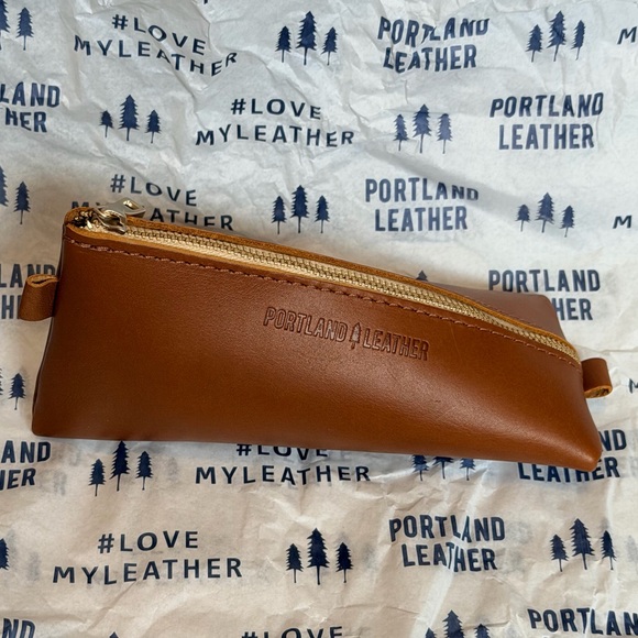 Portland Leather Handbags - Alpine Pouch Honey Portland Leather Goods